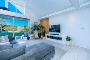 Open Plan Living- click for photo gallery